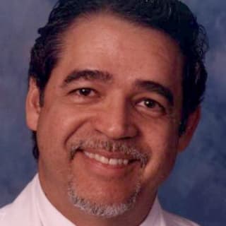 Fausto De La Cruz, MD, Internal Medicine, Pembroke Pines, FL, Memorial Hospital Miramar