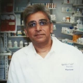 Rajen Thanki, Pharmacist, Des Peres, MO