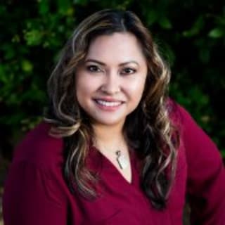 Tracy Ocampo, Family Nurse Practitioner, Whittier, CA