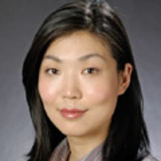 Minori Yoshioka, MD, Internal Medicine, Seattle, WA