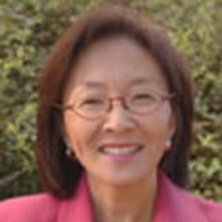 Sophia Chung, MD, Ophthalmology, Iowa City, IA, University of Iowa Hospitals and Clinics