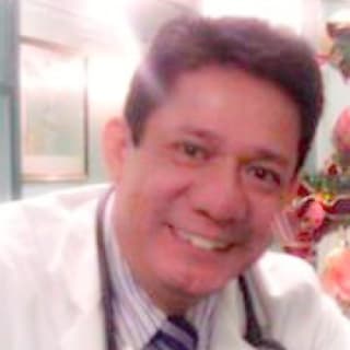 Héctor León-Wong, MD, Family Medicine, Passaic, NJ