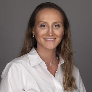 Bruna Pellini Ferreira, MD, Oncology, Tampa, FL