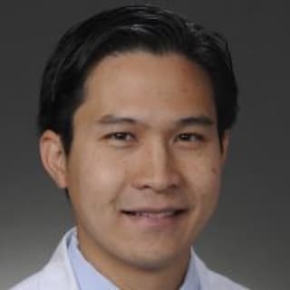 Viet Tran, MD, Urology, Los Angeles, CA