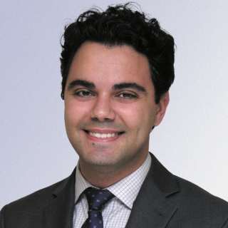 Darius Pirestani, MD, Internal Medicine, Stony Brook, NY