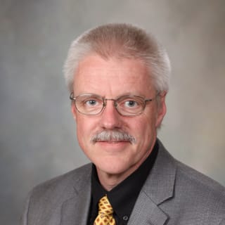 Ulrich Specks, MD, Pulmonology, Rochester, MN, Mayo Clinic Hospital - Rochester