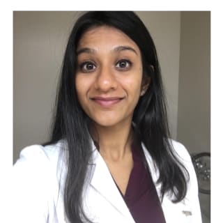 Maurvi Bhavsar, MD, Internal Medicine, Berwyn, IL