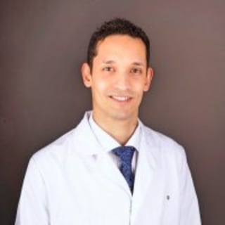 Kerbi Alejandro Guevara Noriega, MD, Vascular Surgery, Chicago, IL