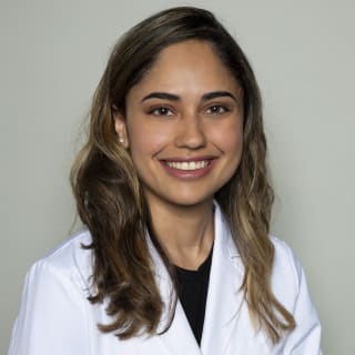 Guarina Molina, MD, Internal Medicine, Danbury, CT, Danbury Hospital