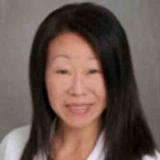 Susan Lee, MD, Internal Medicine, East Setauket, NY, Stony Brook University Hospital