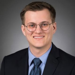 Dillon Medlock, MD, Internal Medicine, Edina, MN