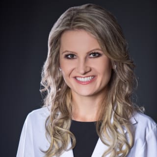 Natalia Surowaniec, Family Nurse Practitioner, Chicago, IL