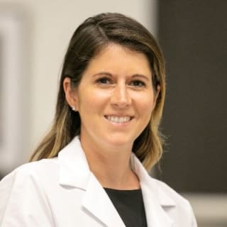 Lara Oberle, MD, Internal Medicine, Chicago, IL