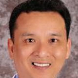 Derek Nguyen, MD, Internal Medicine, Riverside, CA, Riverside Community Hospital