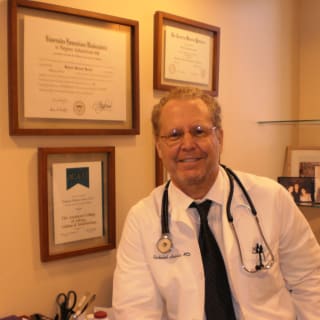 Richard Harris, MD, Allergy & Immunology, Los Angeles, CA, Cedars-Sinai Medical Center