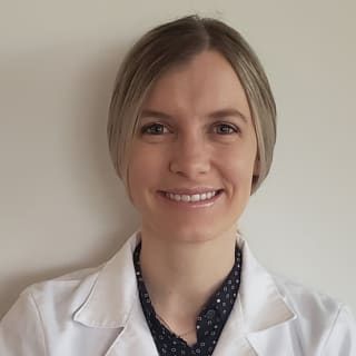 Amanda Goss, DO, Internal Medicine, Arlington, VA