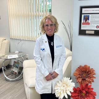 Sandra Mannon, Family Nurse Practitioner, Bradenton, FL