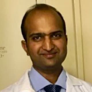 Swaroop Ramaiah, MD, Internal Medicine, South Charleston, WV