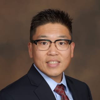 Richard Park, MD, Internal Medicine, Granada Hills, CA