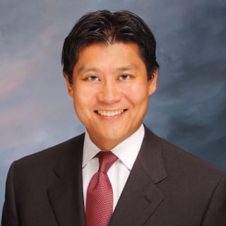 Edward Hu, MD, Ophthalmology, Hiawatha, IA, Genesis Medical Center, Silvis