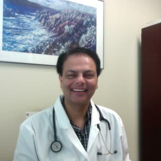 Raju Wadhwa, MD, Internal Medicine, Manhattan Beach, CA, Torrance Memorial Medical Center