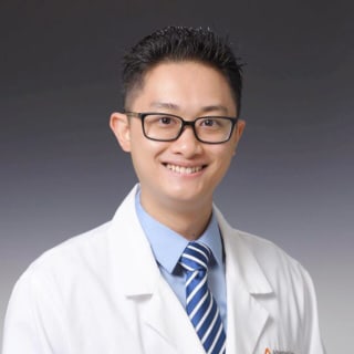 Raymond Xu, MD, Internal Medicine, Freeport, NY