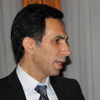 Farhad Najafi, MD, Internal Medicine, Corona, CA, Corona Regional Medical Center