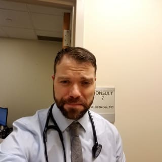 Antonin Reznicek, MD, Internal Medicine, Flushing, NY