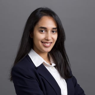 Eesha Chakravartty, MD, Internal Medicine, Tarzana, CA