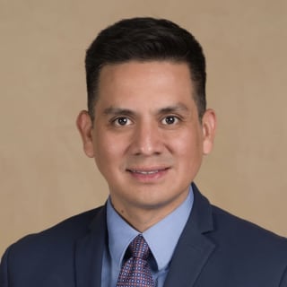 Alfred Quezada, MD, Internal Medicine, Newark, DE