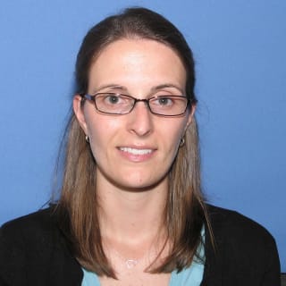 Lauren (Sterner) Stennes, MD, Pediatrics, Brooklyn Center, MN