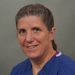 Paula (Schmitz) McFadden, MD, Anesthesiology, Waterloo, IA