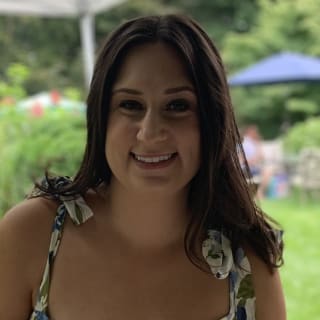 Dr. Kimberly Leon, MD – Pawtucket, RI | Resident Physician