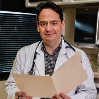 Juan Garza, MD, Internal Medicine, Houston, TX