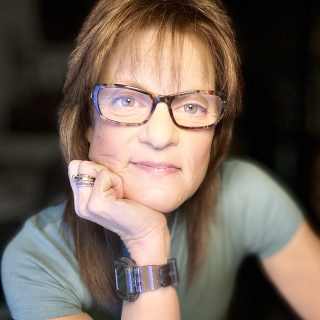 Linda Holcomb