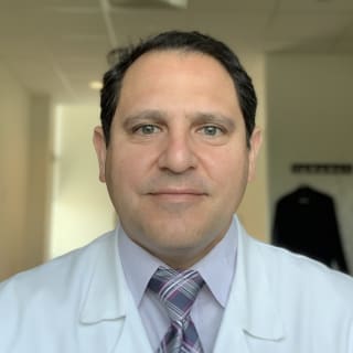 Robert Piloto, MD, Internal Medicine, Weston, FL, Cleveland Clinic Florida