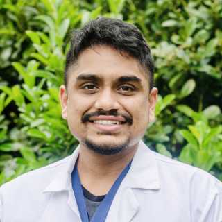 Navraj Gill, MD, Internal Medicine, Yakima, WA