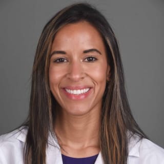 Frances Puello, MD, Gastroenterology, Aurora, IL