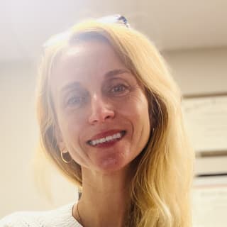 Eva Bieniek, MD, Radiation Oncology, New York, NY, Henry Ford Macomb Hospitals