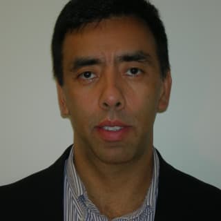 Mauricio Tovar, MD