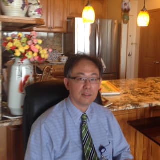 Kin Tsoi, MD, Physical Medicine/Rehab, Greenwich, CT