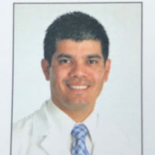 Guillermo Carnero Salazar, MD, Nephrology, Bethlehem, PA, St. Luke's University Hospital - Bethlehem Campus