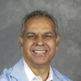 Muhammad Sharif, MD, Internal Medicine, Villa Park, IL, Northwestern Medicine Central DuPage Hospital