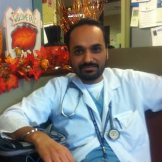 Davinderpal Singh, MD, Internal Medicine, Williston Park, NY