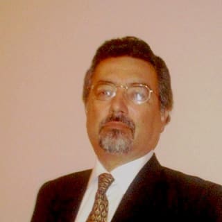 Carlos Ramos Perea, MD