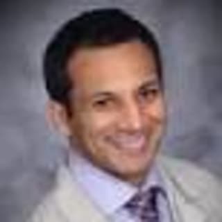 Faisal Akbari, MD, Internal Medicine, Naperville, IL, Edward Hospital