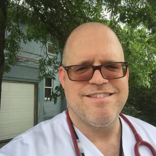 Paul McHenry, MD, Internal Medicine, Lake Havasu City, AZ, Verde Valley Medical Center