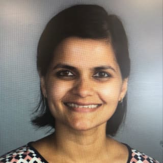 Geetika Tewary, MD, Internal Medicine, Warwick, RI