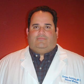 Enrique Rodriguez, MD, Internal Medicine, Lubbock, TX