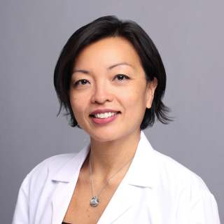 Vi Quach, MD, Internal Medicine, Hackensack, NJ